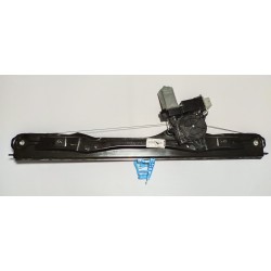 PEUGEOT BİPPER SAĞ ÖN CAM KRİKOSU 0130822399