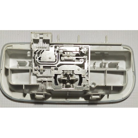RENAULT FLUANCE MEGANE3 SCENİC3 ARKA TAVAN LAMBASI 264300007R